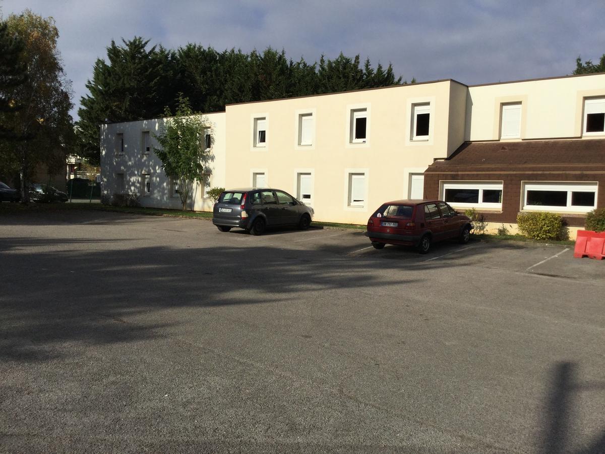 Be Myhotel Évreux Exteriör bild
